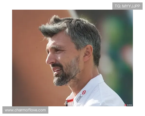 伊万尼塞维奇与罗迪克2001温网第三轮巅峰较量全程精彩回顾 伊万尼塞维奇与罗迪克2001温网第三轮巅峰较量全程精彩回顾