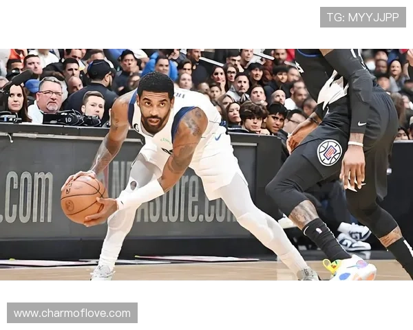 湖人防守效率稳步提升 战术预判逐渐显现优势