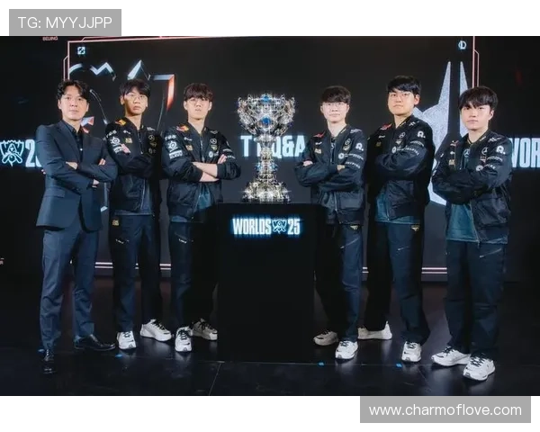 裁判争议再燃引爆赛场风波英雄联盟重现巅峰对决经典时刻激荡全场