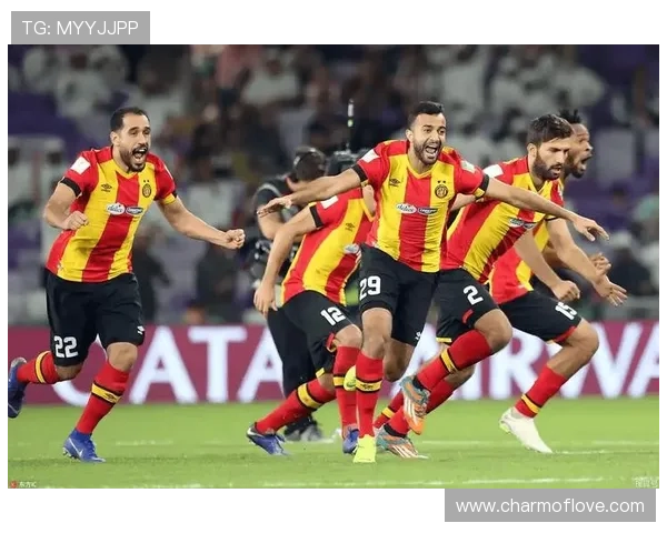 非洲杯热门强强对话全面解读聚焦经典对决与赛场激烈瞬间